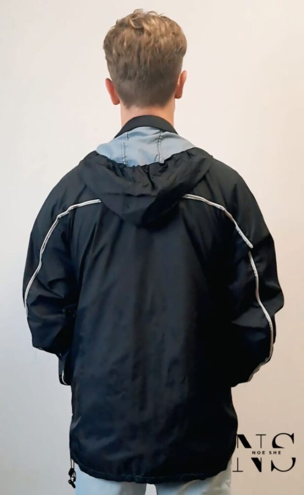 Q Zina Men's Jacket - Image 3