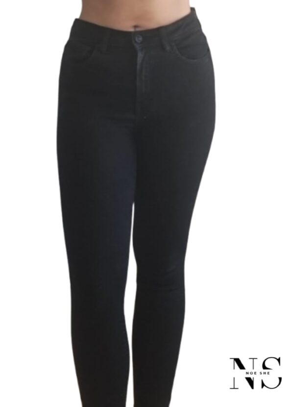 Danni Minogue Black Skinny Mid Rise Jean