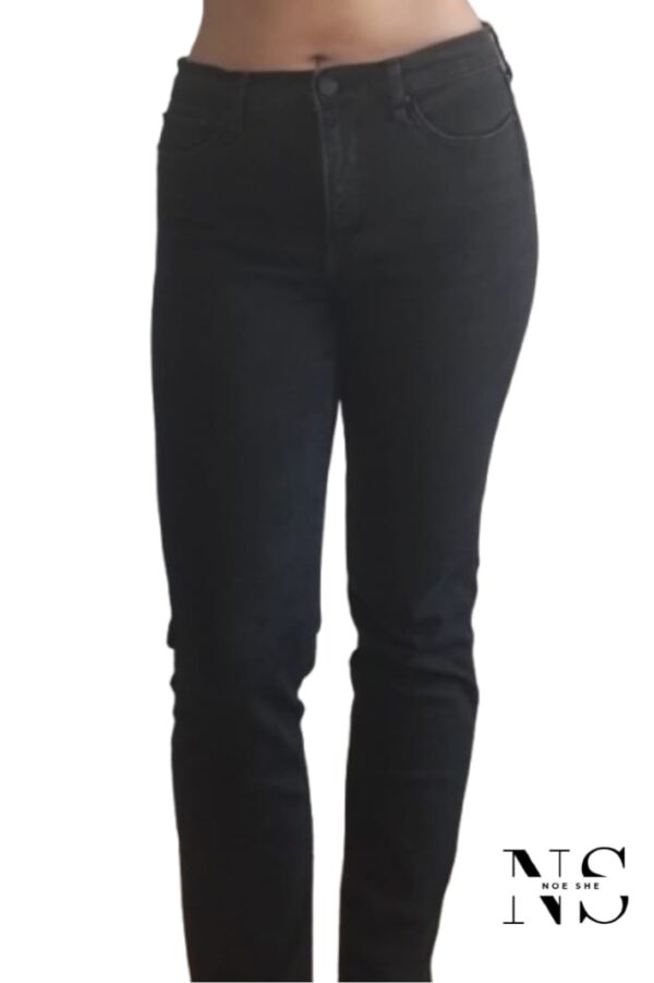 Levi Black Skinny Mid Rise Jean