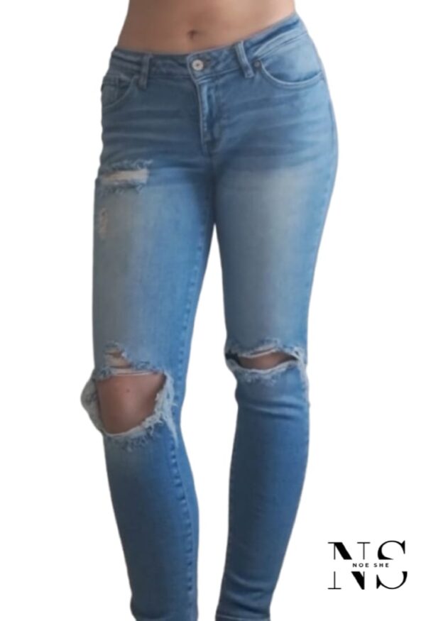 Kancan Ripped Skinny Low Rise Jean