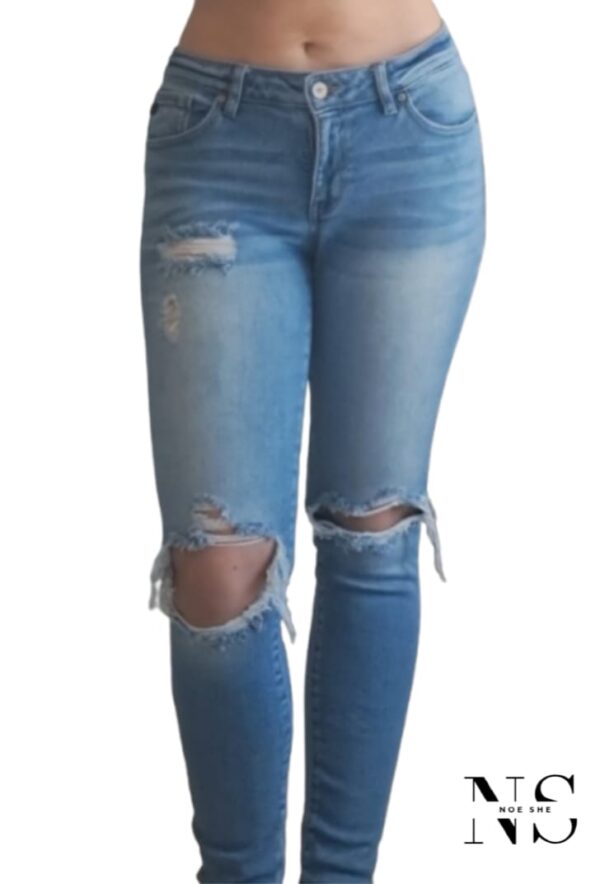 Kancan Ripped Skinny Low Rise Jean - Image 4