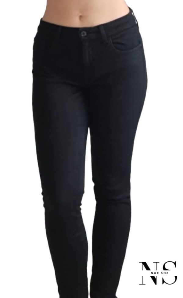 Guess Skinny Mid Rise Black Jean