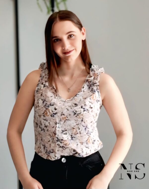 Floral Ruffle Blouse - Image 4