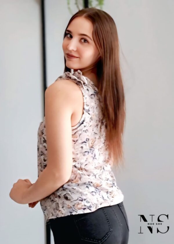 Floral Ruffle Blouse - Image 3