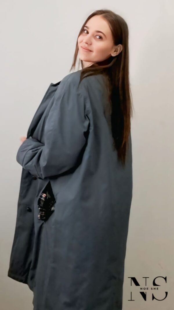 Berkertex Ladies Coat - Image 4