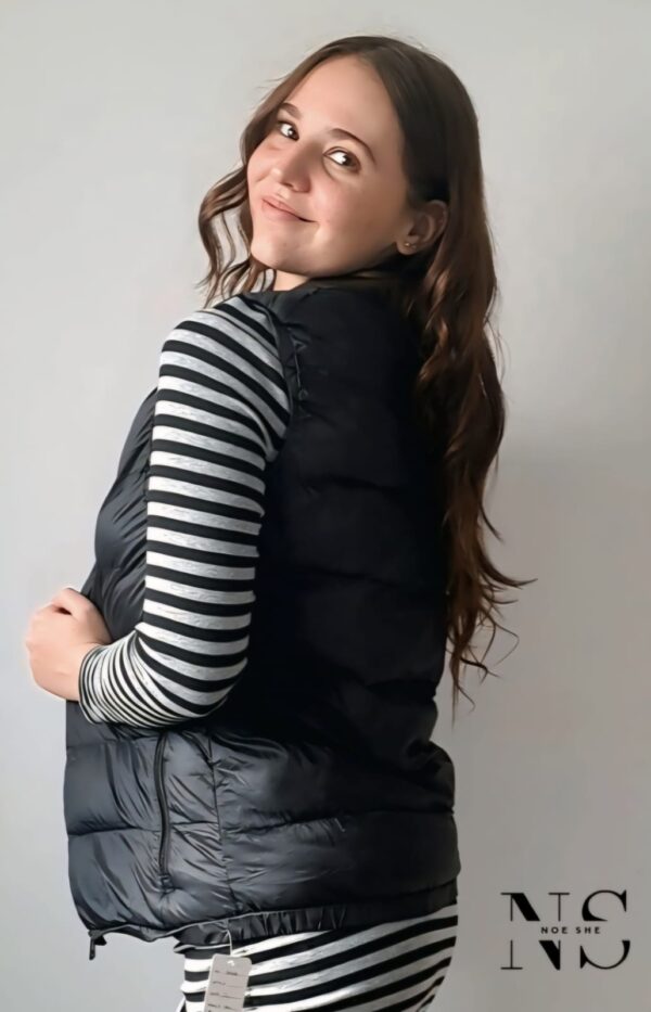 Bershka Sleeveless - Image 4
