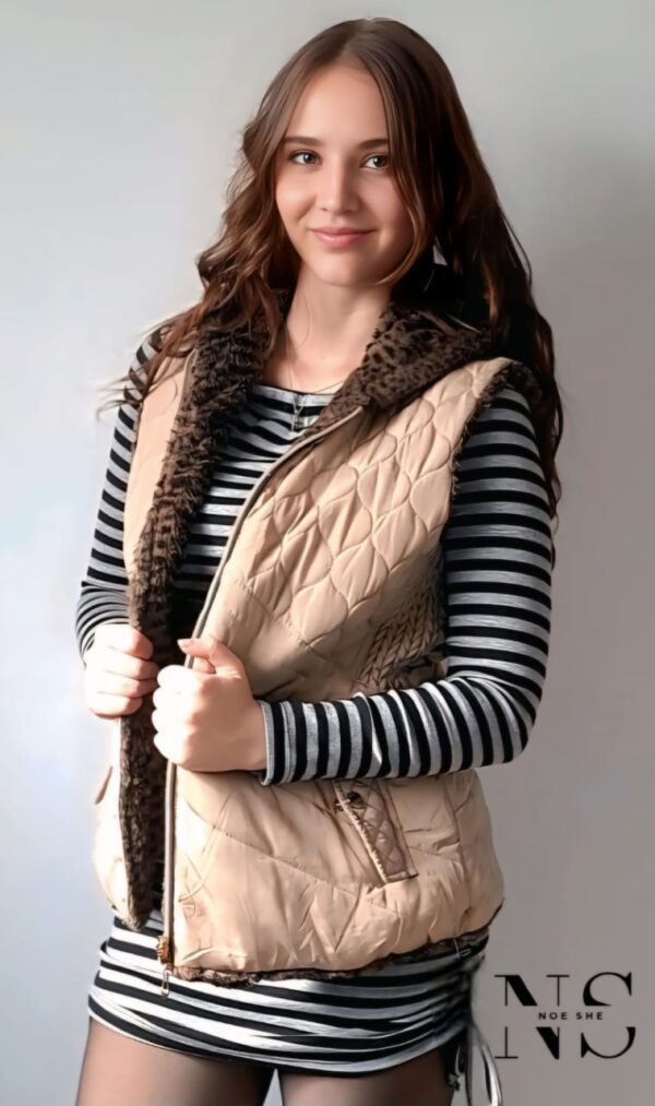 Urban Reversible Sleeveless - Image 4