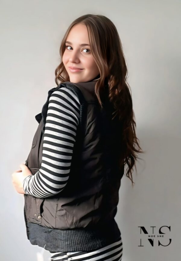 H Layo Sleeveless - Image 4