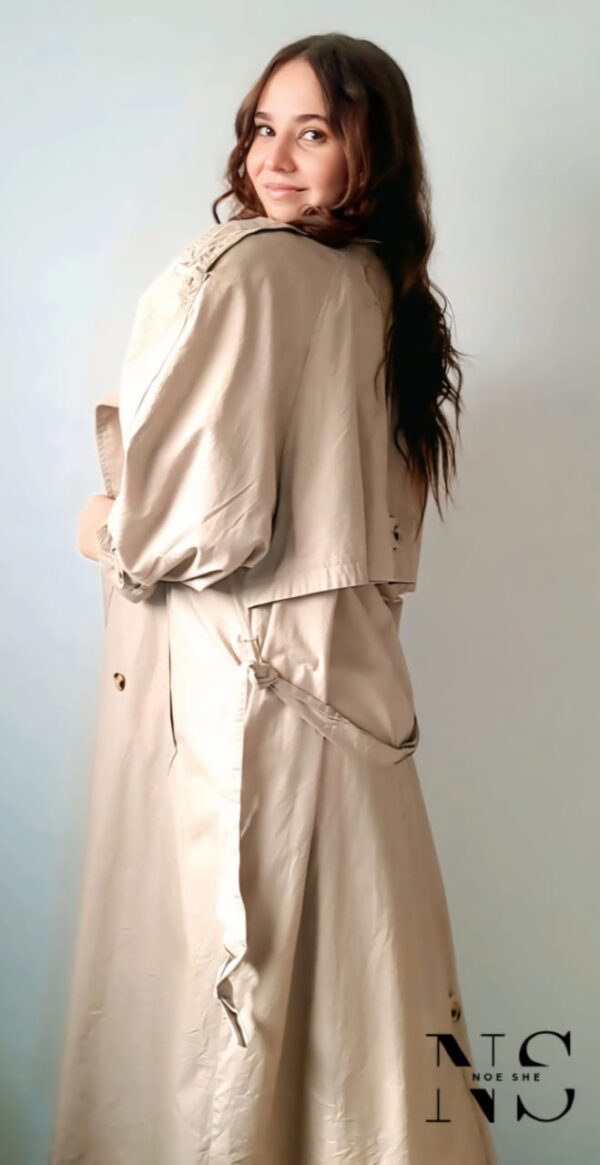 Vivikes Ladies Coat - Image 3