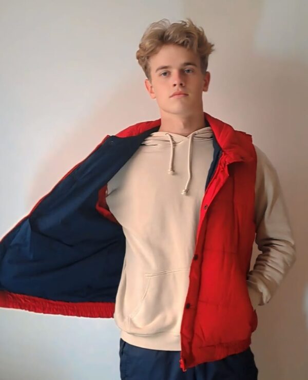 Red Puffer Sleeveless - Image 3
