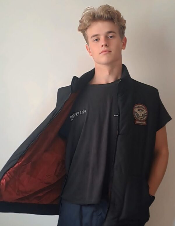 Atlas Sleeveless - Image 2