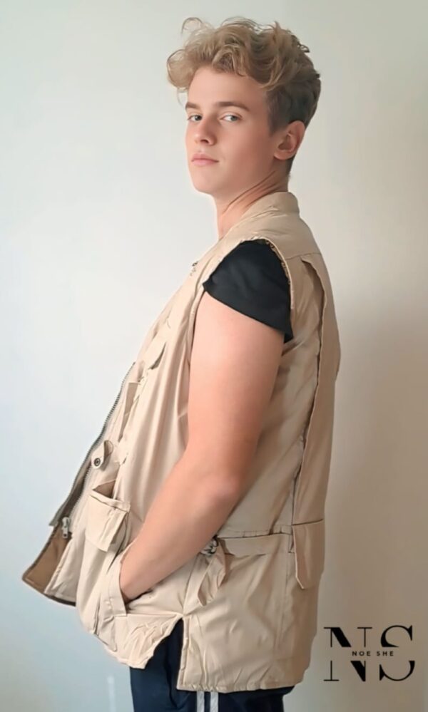Harbour City Sleeveless - Image 4