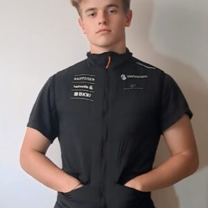 2117 Sleeveless