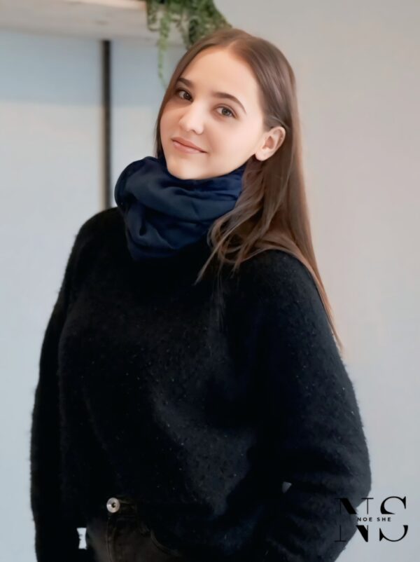 Simple Scarf Navy Blue - Image 3
