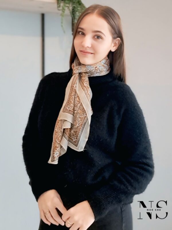 Paisley Scarf - Image 4