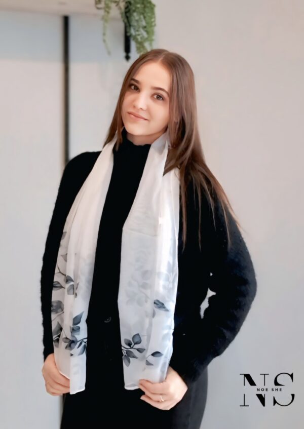 Thin Rose Print Scarf - Image 2